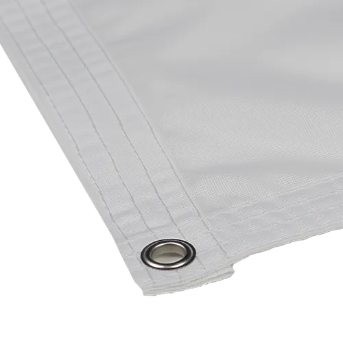 Ösen mit Besatzband an allen Seiten 