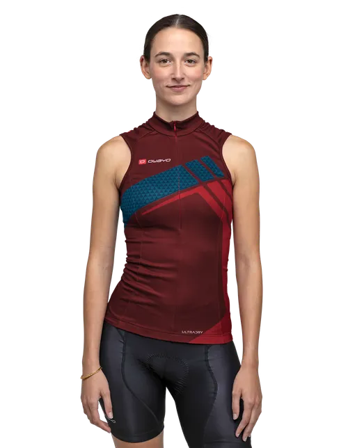 Das Model ist 175 cm groß und trägt Größe S1