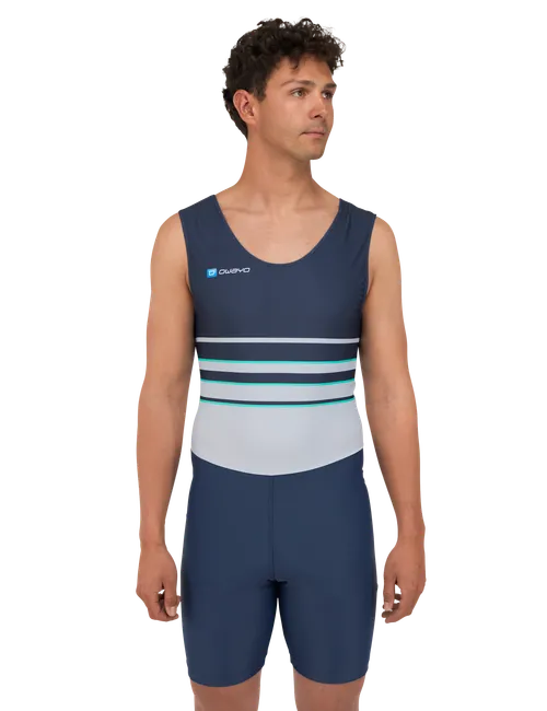 Das Model ist 190 cm groß und trägt Größe 7 Long