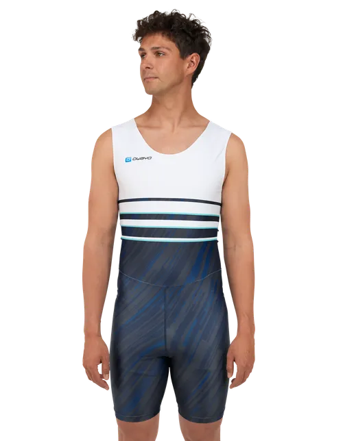 Das Model ist 190 cm groß und trägt Größe 7 Long